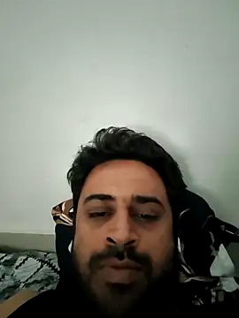 Snapshot of ITZ_GURU chatting on 26, 4, 2026 ITZ GURU online show from 26, 4, 2026