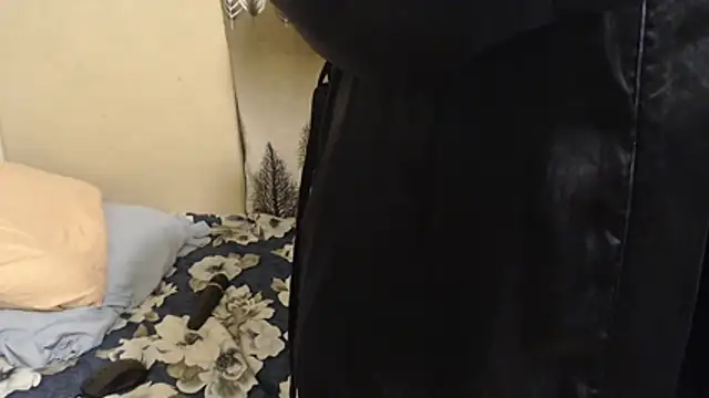 SexyLipss  online show from 8, 7, 2026