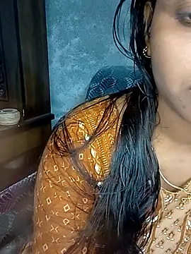 Snapshot of Neha533 chatting on 7, 11, 2025 Neha533 online show from 7, 11, 2025