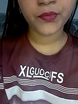 Snapshot of Neha533 chatting on 15, 12, 2025 Neha533 online show from 15, 12, 2025