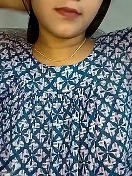 Snapshot of Neha533 chatting on 17, 5, 2026 Neha533 online show from 17, 5, 2026