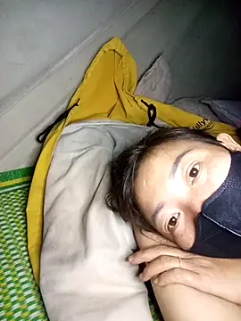 Snapshot of Mami_xxx chatting on 27, 11, 2025 Mami xxx online show from 27, 11, 2025