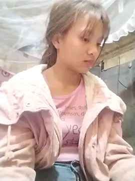 Snapshot of Ye_n chatting on 5, 12, 2025 Ye n online show from 5, 12, 2025