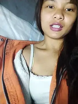 Snapshot of Ye_n chatting on 14, 12, 2025 Ye n online show from 14, 12, 2025