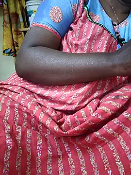 Snapshot of hyd_couple7878 chatting on 29, 11, 2025 hyd couple7878 online show from 29, 11, 2025