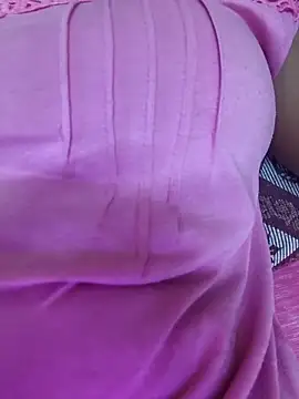 Snapshot of hyd_couple7878 chatting on 17, 12, 2025 hyd couple7878 online show from 17, 12, 2025