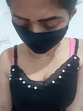 Snapshot of Aarti909090 chatting on 4, 7, 2026 Aarti909090 online show from 4, 7, 2026