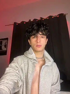 Snapshot of lion_cherry21 chatting on 4, 12, 2025 lion cherry21 online show from 4, 12, 2025