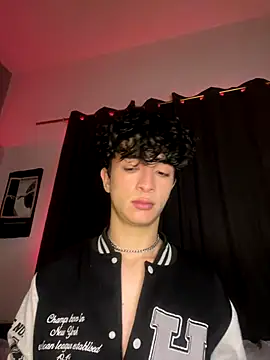 Snapshot of lion_cherry21 chatting on 5, 12, 2025 lion cherry21 online show from 5, 12, 2025