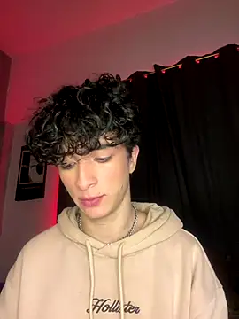 Snapshot of lion_cherry21 chatting on 15, 12, 2025 lion cherry21 online show from 15, 12, 2025