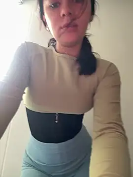 Snapshot of Shanell_c chatting on 25, 11, 2025 Shanell c online show from 25, 11, 2025