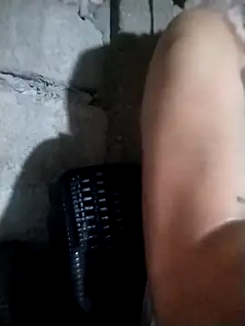 Snapshot of Sassy-jann chatting on 14, 12, 2025 Sassy-jann online show from 14, 12, 2025