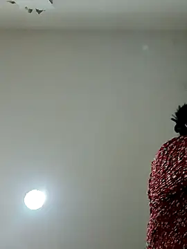 Snapshot of PaulinaLondra2 chatting on 9, 11, 2025 PaulinaLondra2 online show from 9, 11, 2025