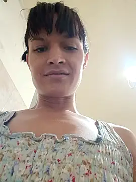 Snapshot of PaulinaLondra2 chatting on 2, 12, 2025 PaulinaLondra2 online show from 2, 12, 2025