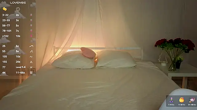 Snapshot of WICKEDEMBER chatting on 14, 11, 2025 WICKEDEMBER online show from 14, 11, 2025