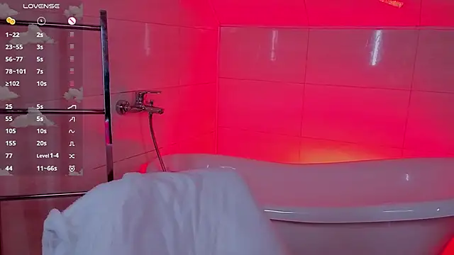 Snapshot of WICKEDEMBER chatting on 28, 11, 2025 WICKEDEMBER online show from 28, 11, 2025