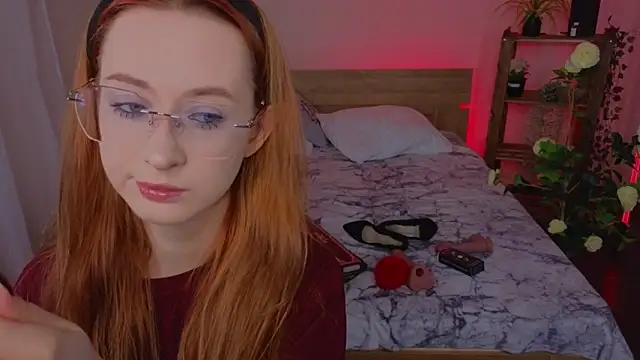 WICKEDEMBER online show from 10, 4, 2026