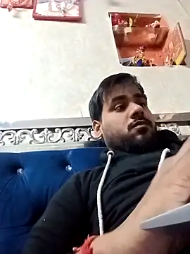 naughtyboyjii online show from 14, 11, 2025