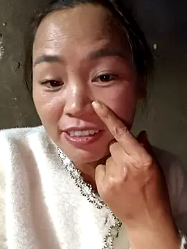 Snapshot of Hkimcuong chatting on 3, 11, 2025 Hkimcuong online show from 3, 11, 2025