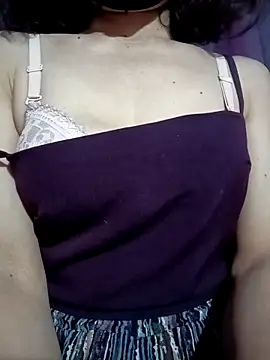 Snapshot of LenaLy2k chatting on 24, 11, 2025 LenaLy2k online show from 24, 11, 2025