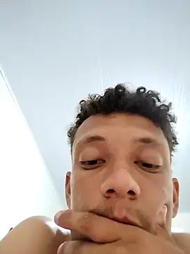 Snapshot of FLECKIN chatting on 6, 11, 2025 FLECKIN online show from 6, 11, 2025