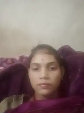 Snapshot of Jooli_cuty chatting on 12, 11, 2025 Jooli cuty online show from 12, 11, 2025