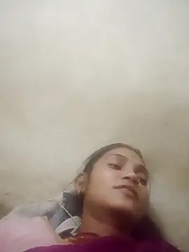 Snapshot of Jooli_cuty chatting on 14, 11, 2025 Jooli cuty online show from 14, 11, 2025