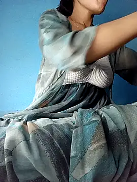 Snapshot of Saniya76 chatting on 24, 11, 2025 Saniya76 online show from 24, 11, 2025