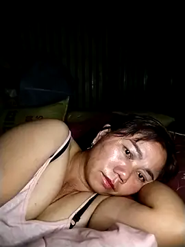 Snapshot of be-yeu chatting on 6, 11, 2025 be-yeu online show from 6, 11, 2025