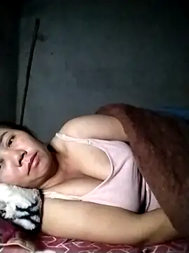 Snapshot of be-yeu chatting on 14, 11, 2025 be-yeu online show from 14, 11, 2025