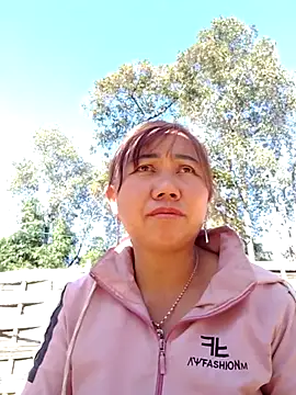 Snapshot of be-yeu chatting on 30, 11, 2025 be-yeu online show from 30, 11, 2025