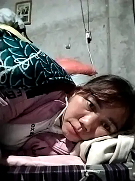 Snapshot of be-yeu chatting on 1, 12, 2025 be-yeu online show from 1, 12, 2025