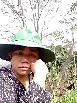 Snapshot of be-yeu chatting on 3, 12, 2025 be-yeu online show from 3, 12, 2025