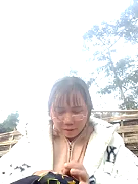 Snapshot of be-yeu chatting on 18, 12, 2025 be-yeu online show from 18, 12, 2025