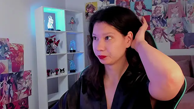 Snapshot of SaraDenars chatting on 19, 11, 2025 SaraDenars online show from 19, 11, 2025