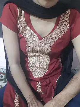 Snapshot of Madhubala_singh chatting on 2, 12, 2025 Madhubala singh online show from 2, 12, 2025