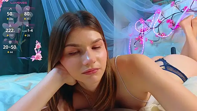 Snapshot of WilmaJohnson chatting on 3, 4, 2026 WilmaJohnson online show from 3, 4, 2026