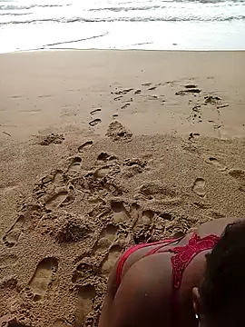 Snapshot of sexyspicy1804 chatting on 28, 11, 2025 sexyspicy1804 online show from 28, 11, 2025