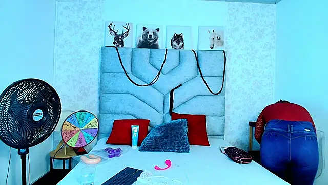 Snapshot of KimberlyFox_t chatting on 19, 6, 2026 KimberlyFox t online show from 19, 6, 2026