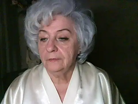 Snapshot of ValeriaKroww chatting on 10, 11, 2025 ValeriaKroww online show from 10, 11, 2025