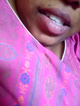 Snapshot of Mathi_cam chatting on 26, 3, 2026 Mathi cam online show from 26, 3, 2026