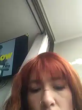 Snapshot of Xeena_ chatting on 26, 11, 2025 Xeena online show from 26, 11, 2025