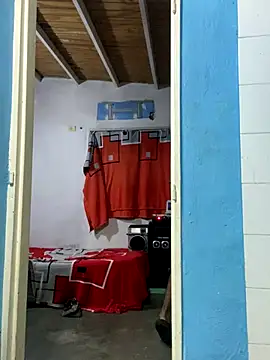 Snapshot of meliodas_23cm chatting on 5, 12, 2025 meliodas 23cm online show from 5, 12, 2025