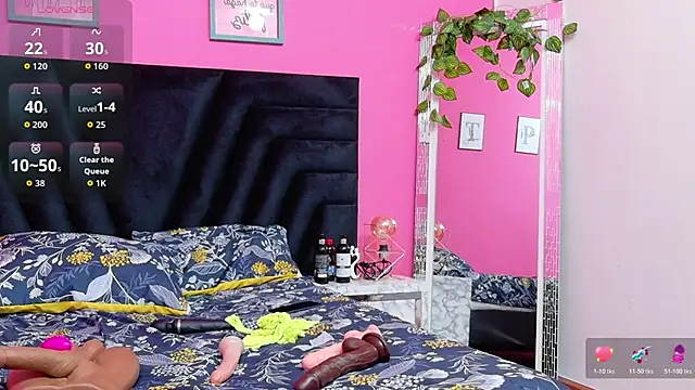 Snapshot of missfoster chatting on 28, 11, 2025 missfoster online show from 28, 11, 2025