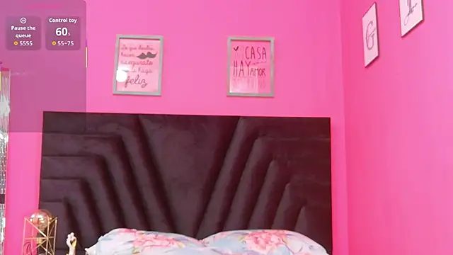 Snapshot of missfoster chatting on 18, 12, 2025 missfoster online show from 18, 12, 2025