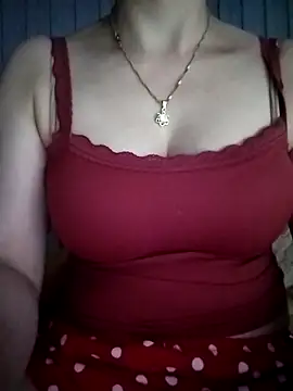 Snapshot of Niramiu chatting on 10, 11, 2025 Niramiu online show from 10, 11, 2025