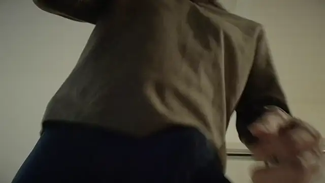 Snapshot of centerfieldshow chatting on 14, 11, 2025 centerfieldshow online show from 14, 11, 2025