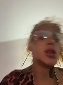 zowi101 online show from 26, 4, 2026