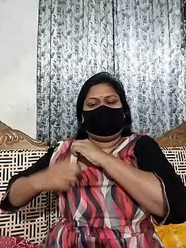 Snapshot of munni-506 chatting on 13, 11, 2025 munni-506 online show from 13, 11, 2025