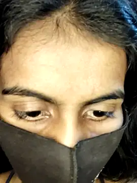 Thaper Meera2 online show from 7, 11, 2025